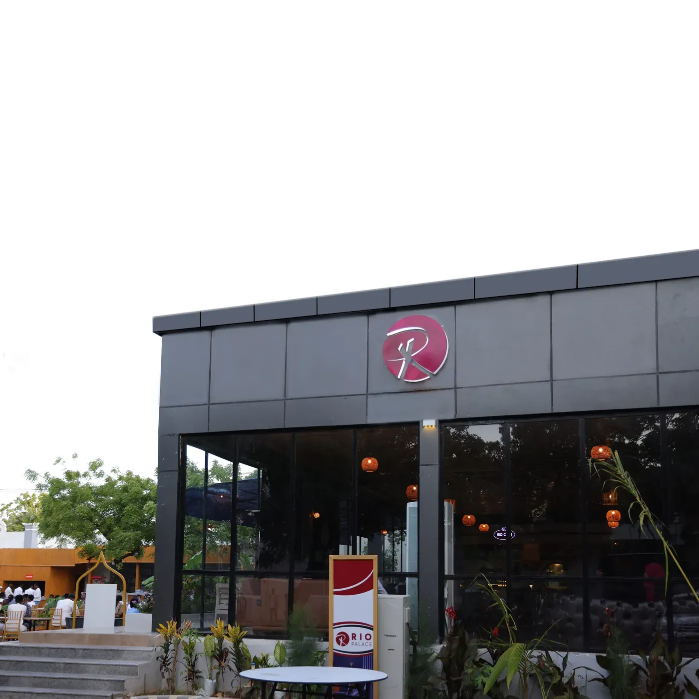 Rio Palace identity in use 01